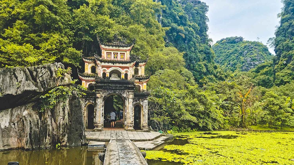Bich Dong Pagoda is usually included in the Tam Coc boat tour